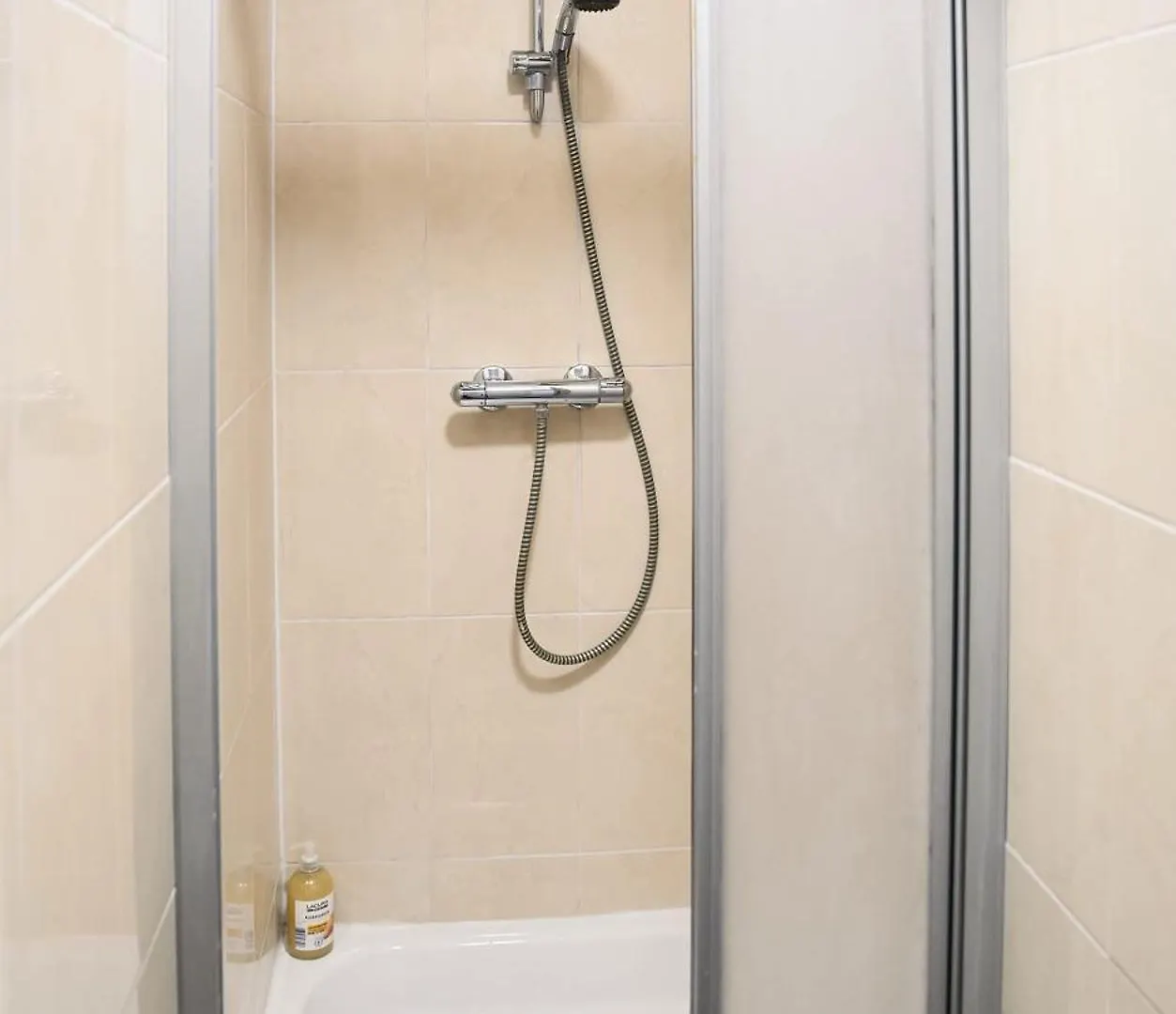 Modern Comfort In The Heart Of Эйндховен Апартаменты
